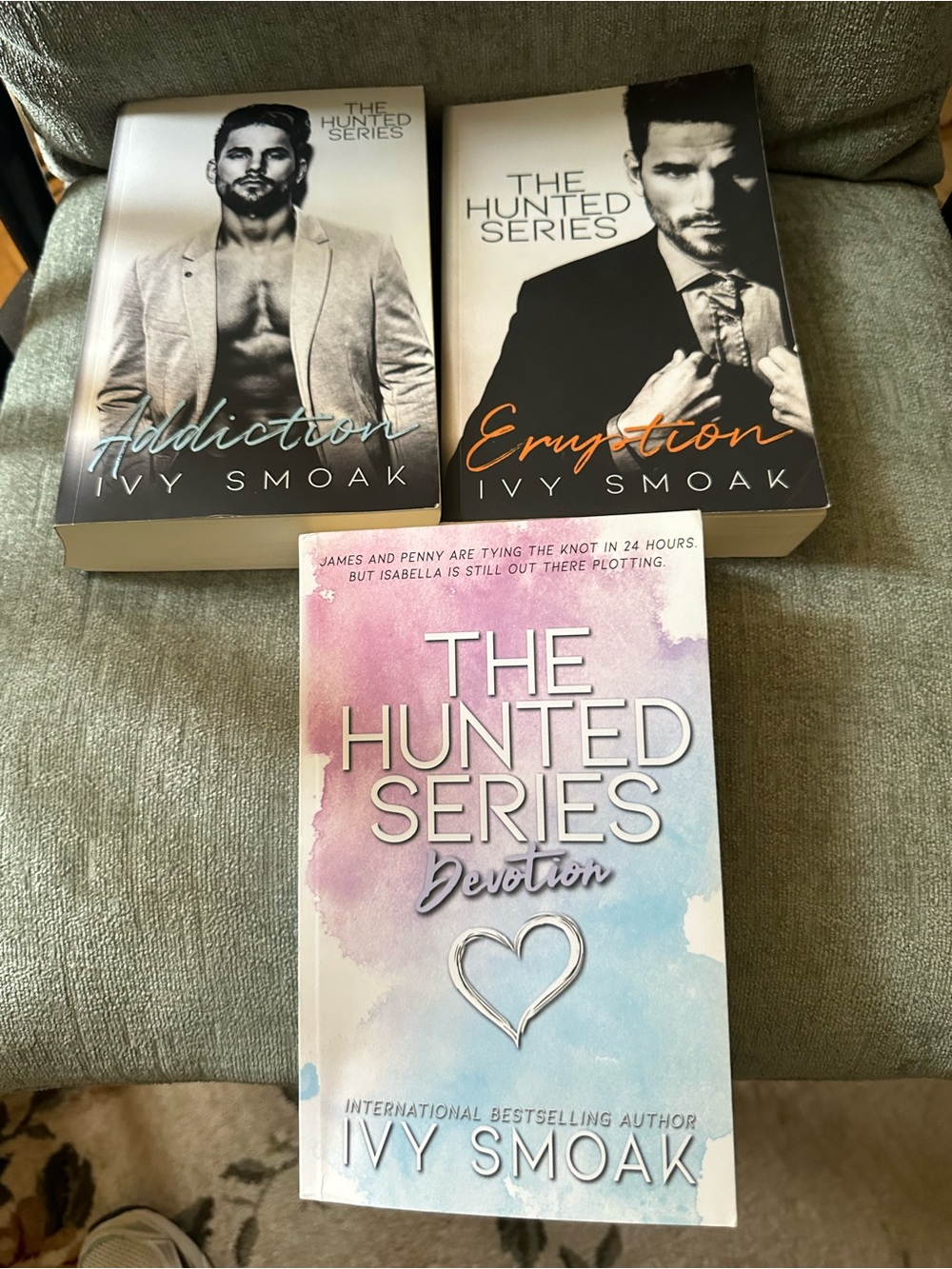 The Hunted Series Ivy Smoak